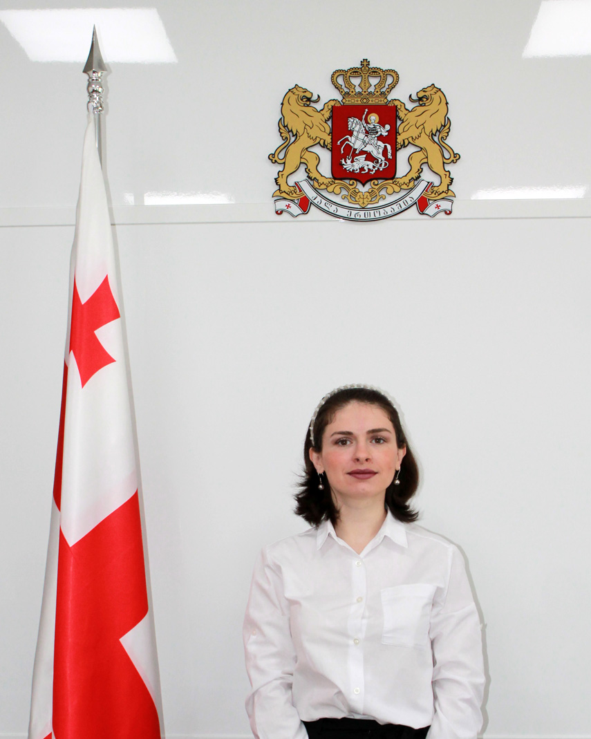 ნატო აბაშიძე